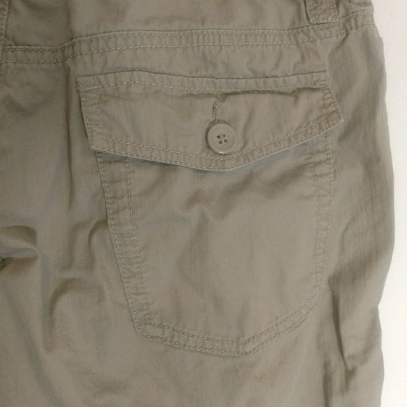 🌟 3/$20 Sale Calvin Klein khaki capri cropped - Picture 2 of 6